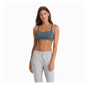 Vuori Mindset Bra - NEW WITH TAGS